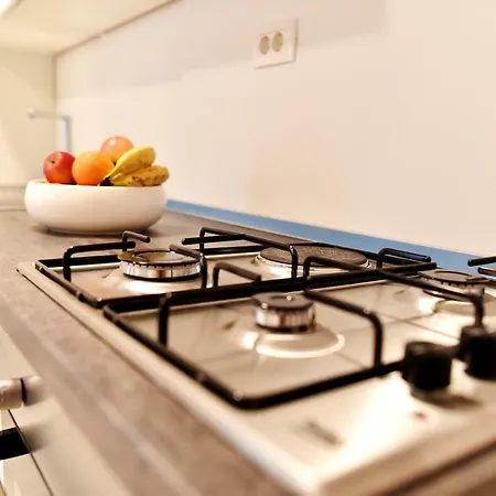 Hertz Apartment