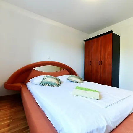 Apartment Hertz Imotski