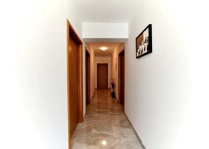 Hertz * Imotski